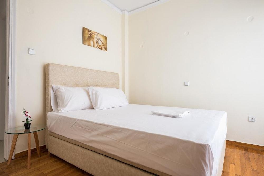Acropolis View Paradise Apartments Athen Exterior foto